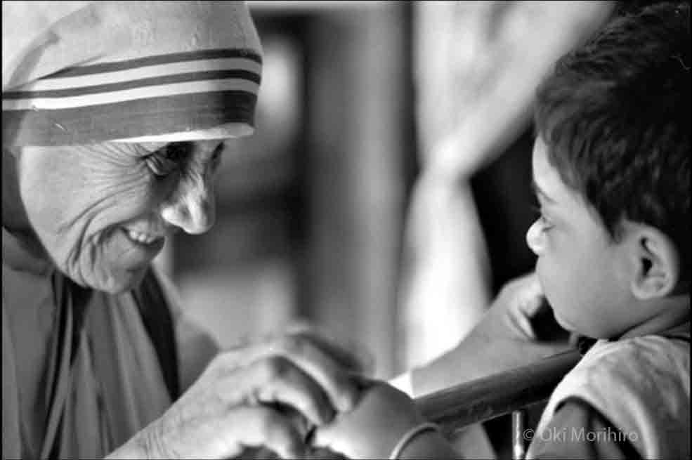 Mother Teresa and child