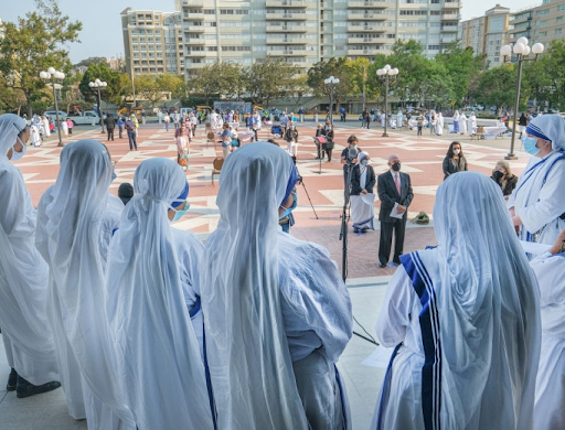 MC sisters outside Holy Mass